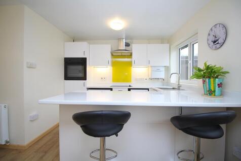 Breakfast Bar (Main)