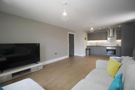 Living Area / Kitche