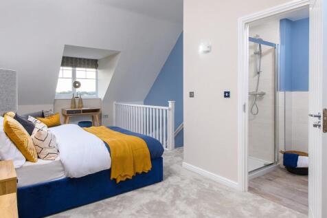 Finished with a modern en-suite