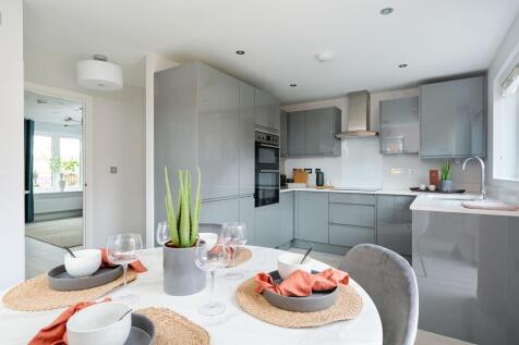 Perfect for family gatherings and socialising