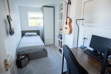Groundfloor Bedroom