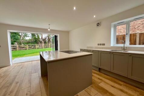 Kitchen / DIner