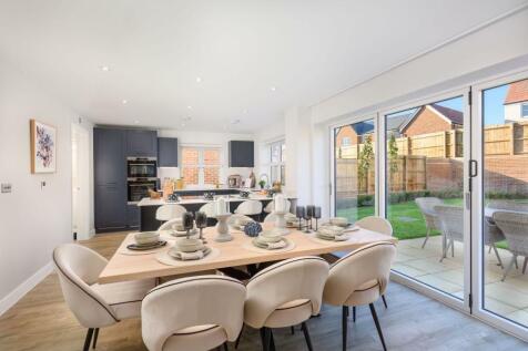 Eden Green - Plot 35 Show