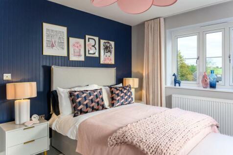 Eden Green - Plot 35 Show