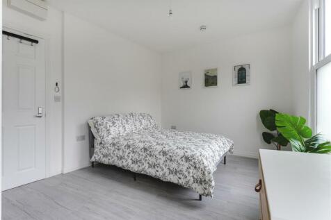 1-3 Chatsworth Road (Studios)-11.jpg