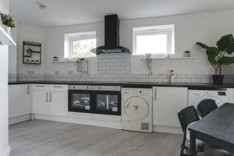 1-3 Chatsworth Road (Studios)-28.jpg