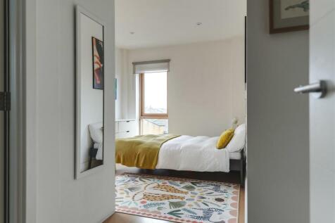7 Aumbrey Apartments-14.jpg