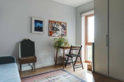7 Aumbrey Apartments-18.jpg