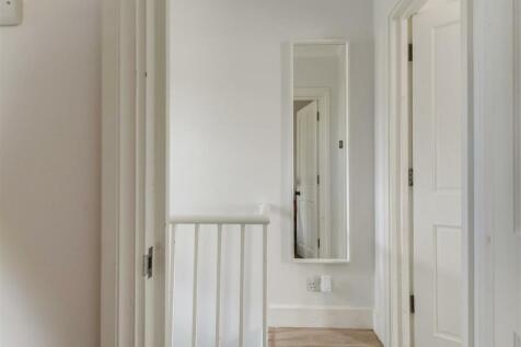 10 Lordship Road-19.jpg