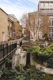 41 Bath House-30.jpg