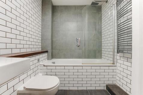 41 Bath House-1.jpg