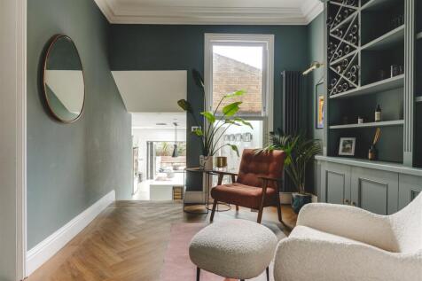 Roding Road-23.jpg