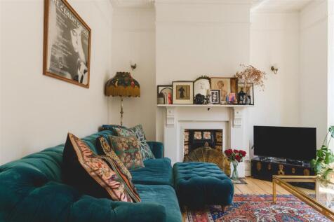 Mildenhall Road-5.jpg