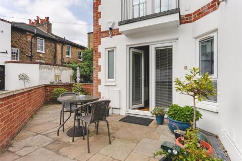 Buckingham Mews-34.jpg