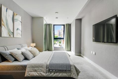 Bed-1-Dalston-Lane-1_complete~2[1].jpg