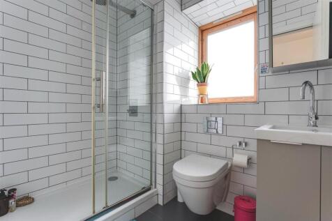7 Aumbrey Apartments-16.jpg