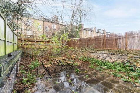 7a Horton Road-6.jpg
