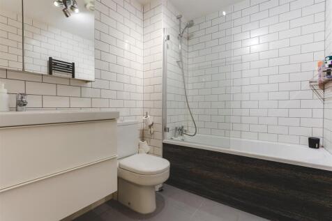 Maple Court-3.jpg