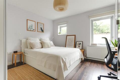 Maple Court-16.jpg