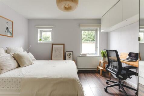 Maple Court-15.jpg