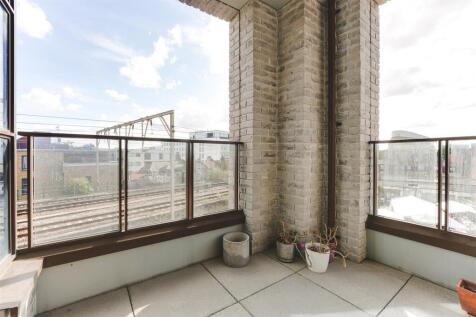 Empress Apartments -17.jpg