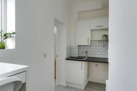 1-3 Chatsworth Road (Studios)-24.jpg