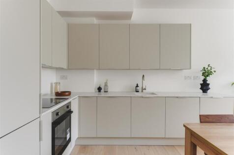 Clissold Close-42.jpg