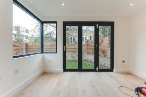 Clissold Close-60.jpg