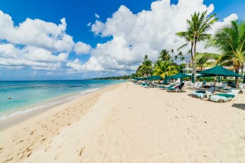 Glitter Bay Beach