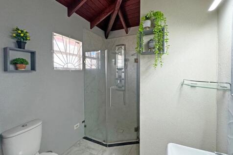 Ensuite Bathroom