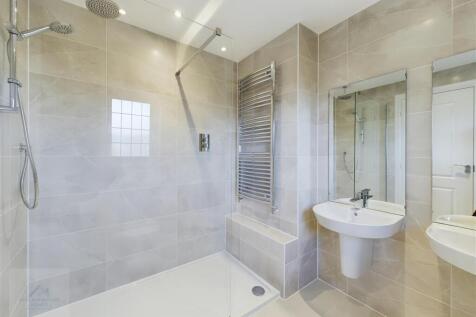 Master En-Suite
