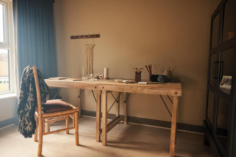 Snug/home office