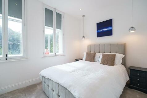 Bedroom 2-1.jpg