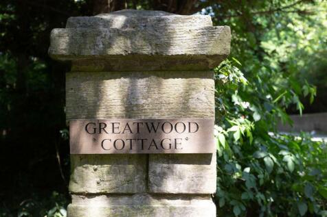 Greatwood Cottage-15_LowRes.jpg