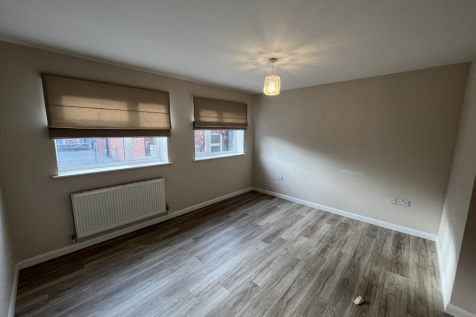 Bedroom Aspect 2