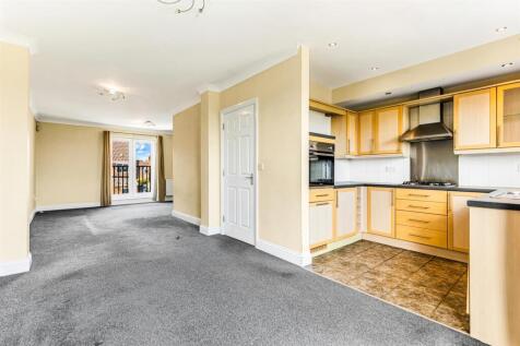 Kitchen/Living Area