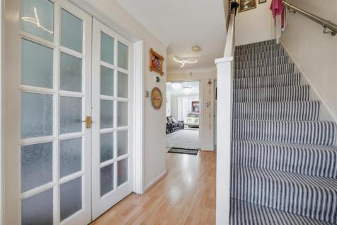 50 Fox Hollow Hallway.jpg