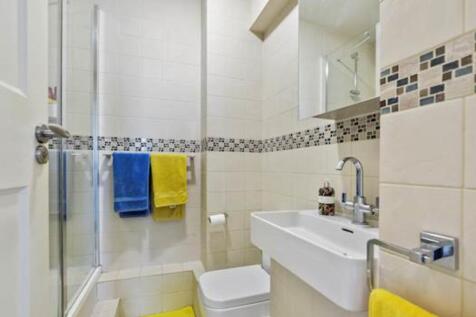 bathroom no bath