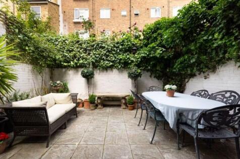 72 Addison Garden...