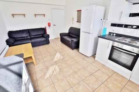 Living Area (Main)