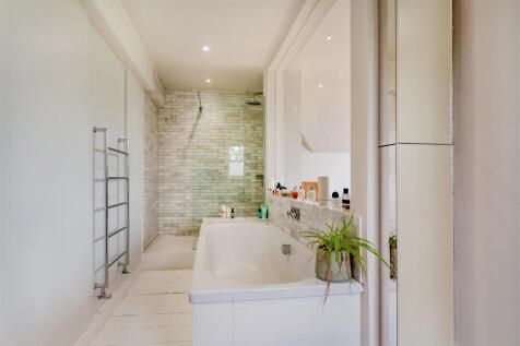 8650702-interior09.jpg