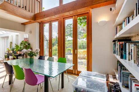 8650702-interior48.jpg