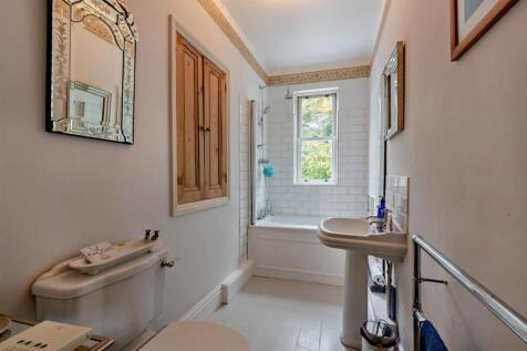 8625900-interior02-800.jpg