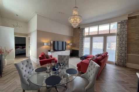 Quenington Apartment.1.jpeg