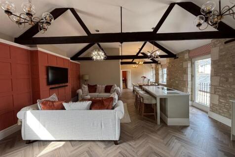 living area.jpg