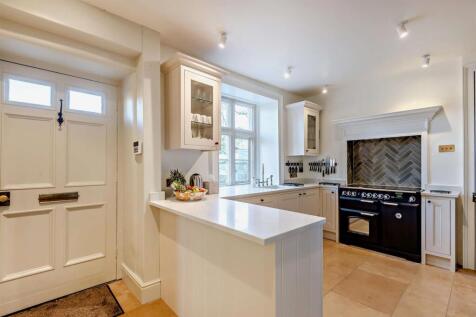 8581346-interior17-800.jpg