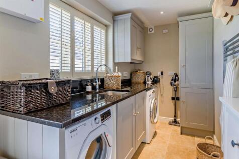 8663324-interior07-800.jpg