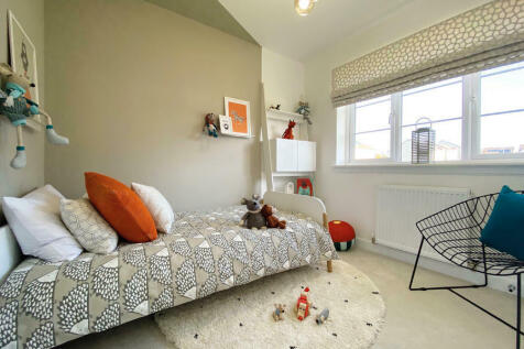 Leven show home