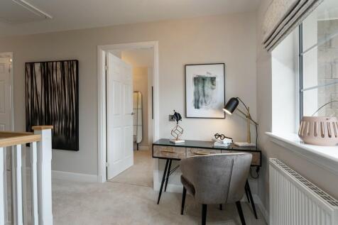 Tummel show home