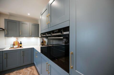 Clifton Show Home